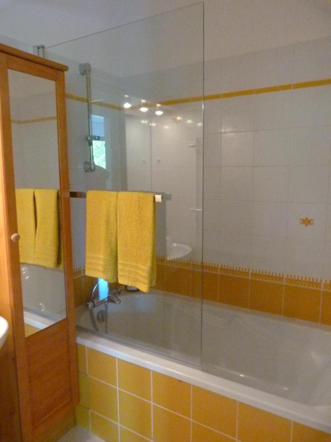 La Desirade Bed and Breakfast Salles-la-Source Εξωτερικό φωτογραφία
